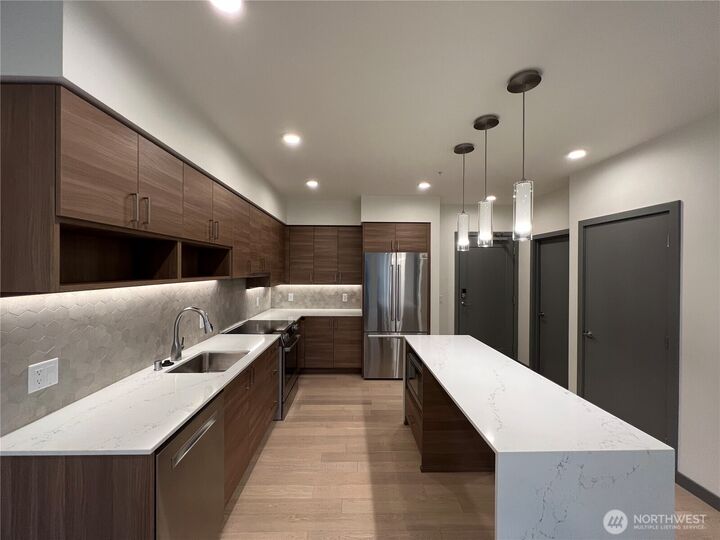 Property Photo:  11903 NE 128th Street 216  WA 98034 