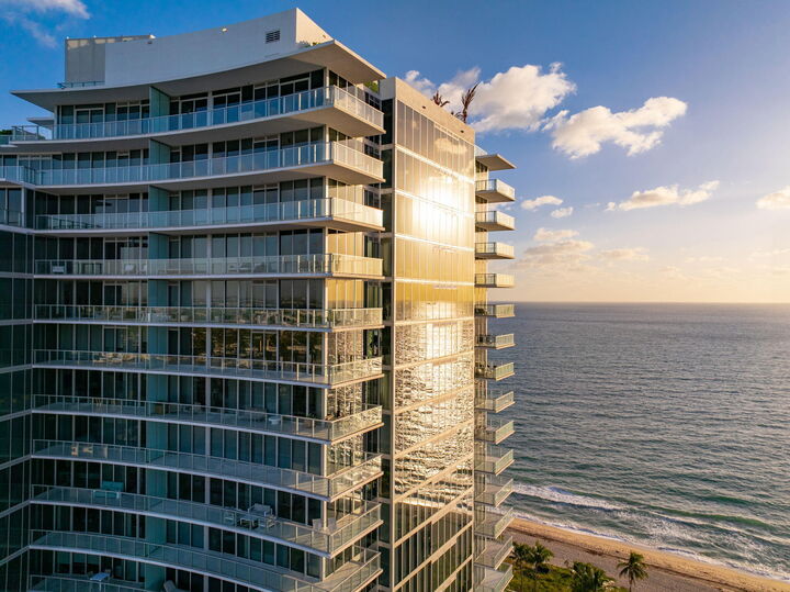 Property Photo:  2200 N Ocean Boulevard S1802  FL 33305 