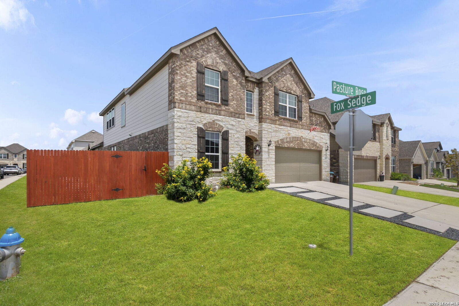 Property Photo: 905 Pasture Rose TX 78130