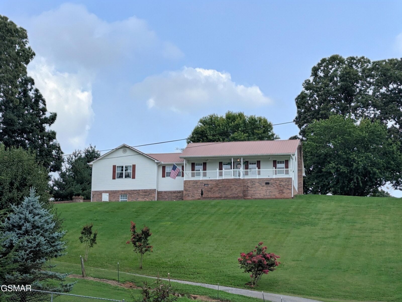 Property Photo: 4580 Lakeshore Drive TN 37708