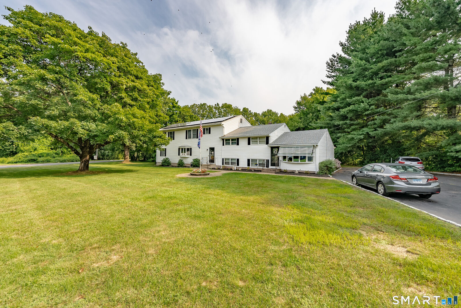 Property Photo: 15 Roarke Road CT 06473