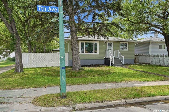 Property Photo:  4805 7th Avenue  SK S4T 0R8 
