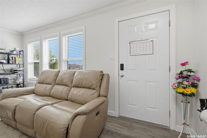 Property Photo:  235 Rosewood Boulevard E 70  SK S7V 0J3 