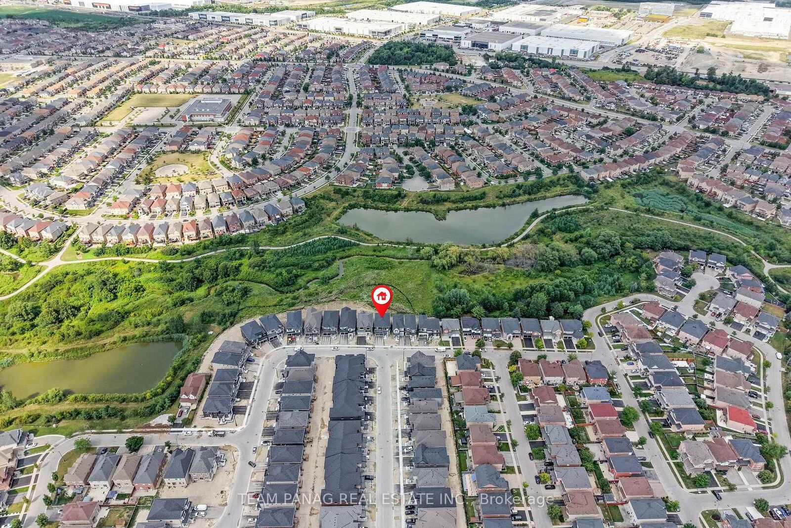 Property Photo: 21 Aveena Road ON L6P 0Z5
