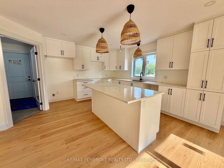 Property Photo: 55 Eddy Crescent ON K8A 0M1
