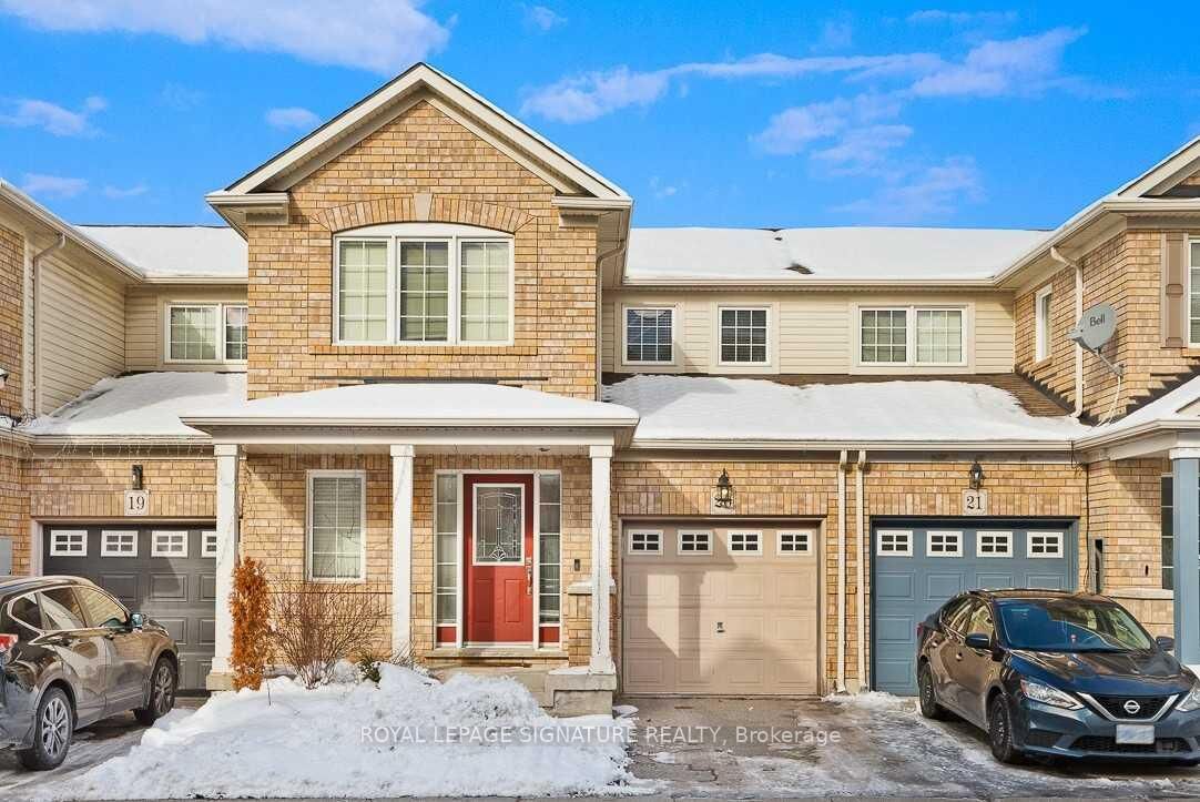 Property Photo:  71 Garth Massey Drive 20  ON N1T 2G8 