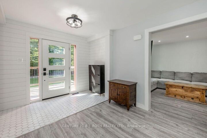 Property Photo: 1844 Oakwood Road ON L9S 2W1