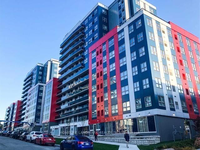 Property Photo:  258B Sunview Street 258  ON N2L 3V9 