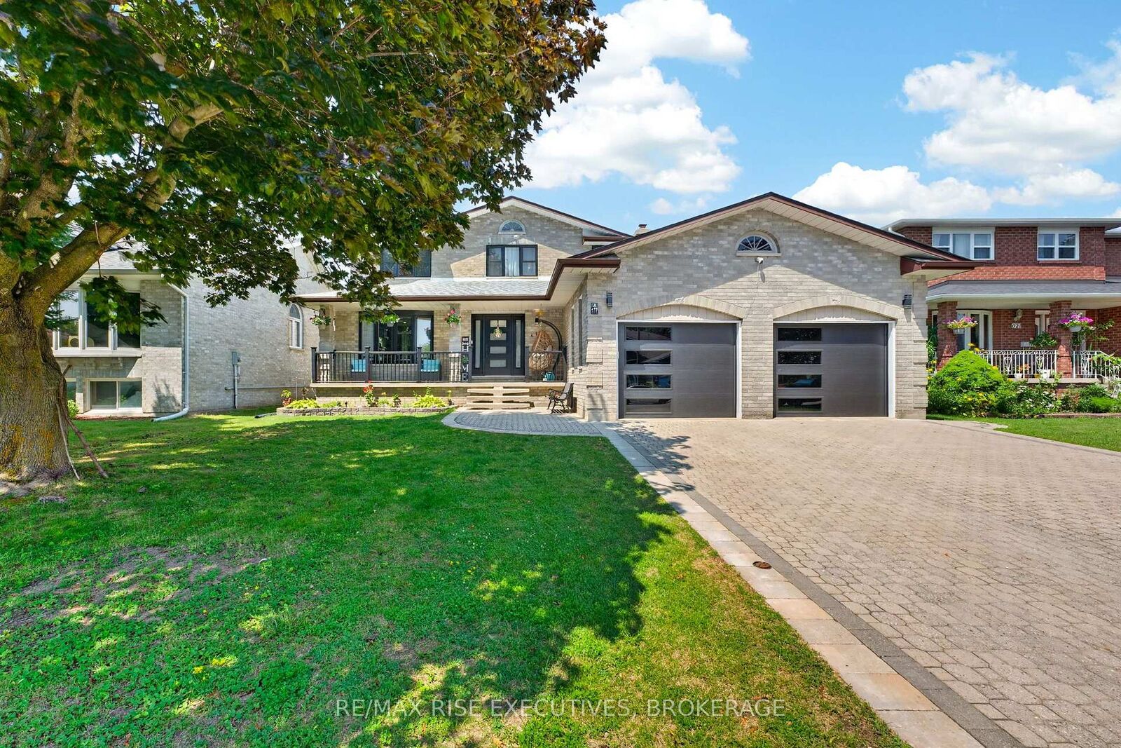 Property Photo:  617 Rivermeade Avenue  ON K7M 7Z5 