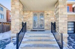 Property Photo: 4 Goldeneye Drive ON L9N 1R8