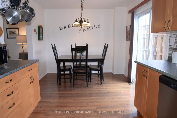 Property Photo:  964 Uxbridge Crescent  ON K7M 8K8 