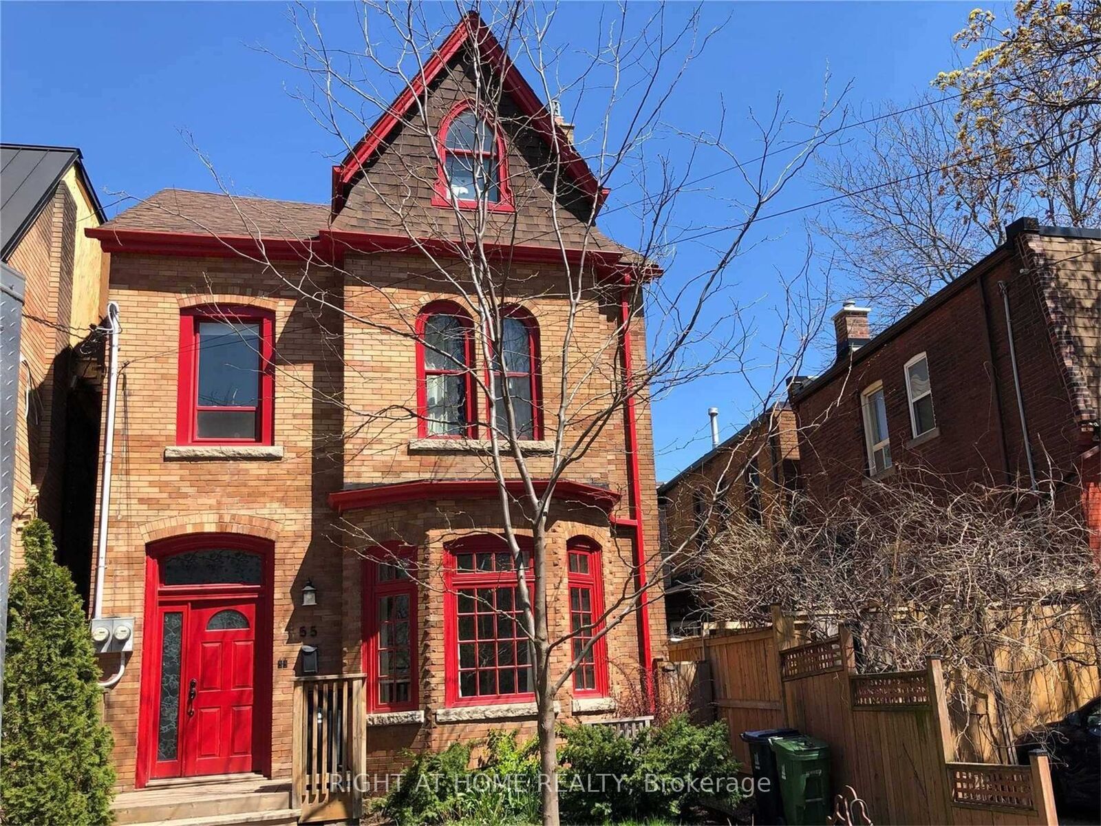 Property Photo:  55 West Lodge Avenue Main  ON M6K 2T6 