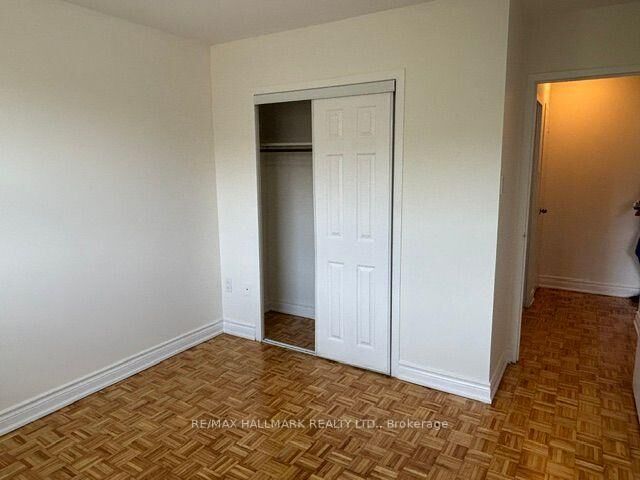 Property Photo:  515 North Service Road 2-409  ON L5A 1B3 