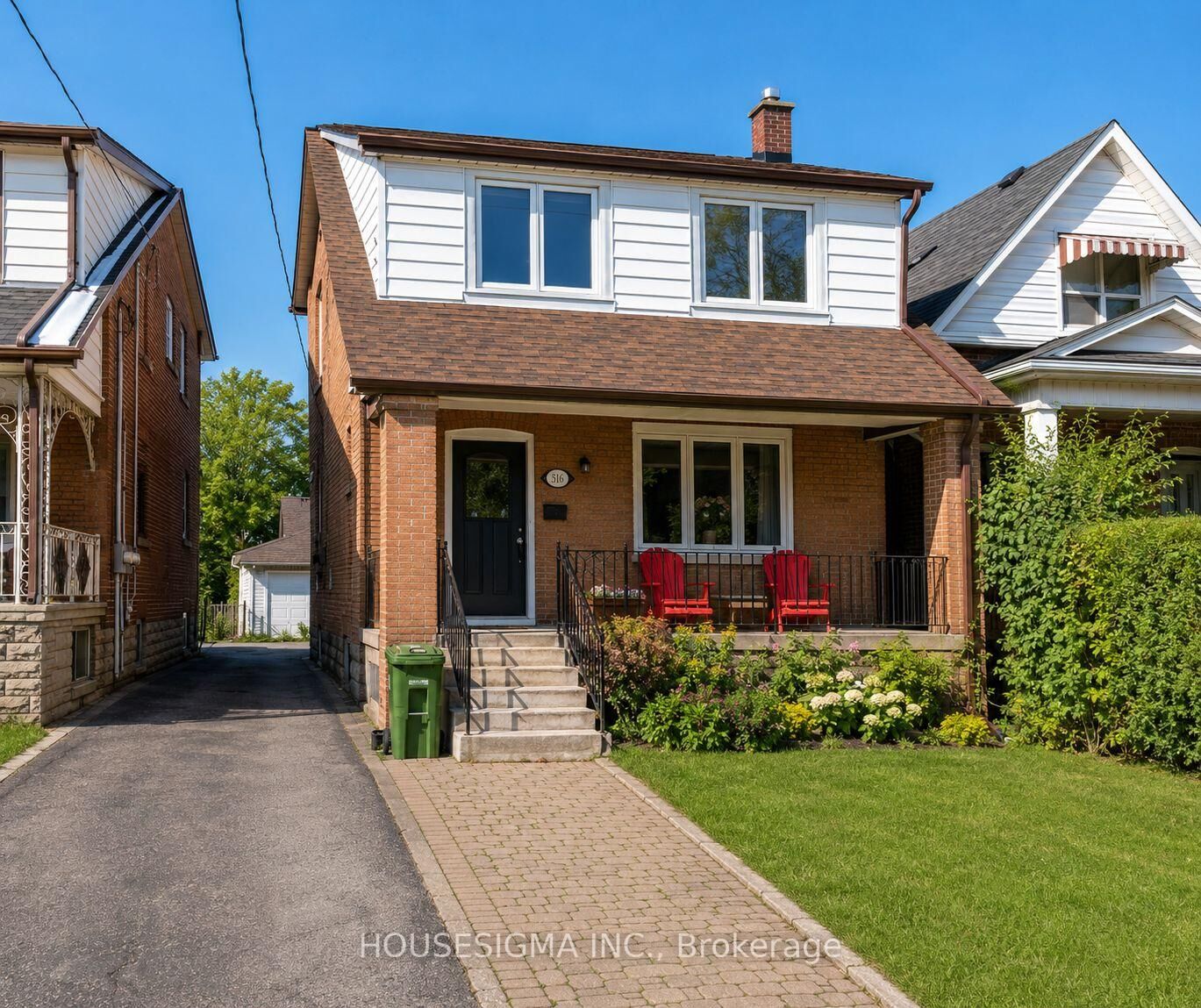 Property Photo:  516 Lauder Avenue W Main, 2nd Floor  ON M6E 3J4 