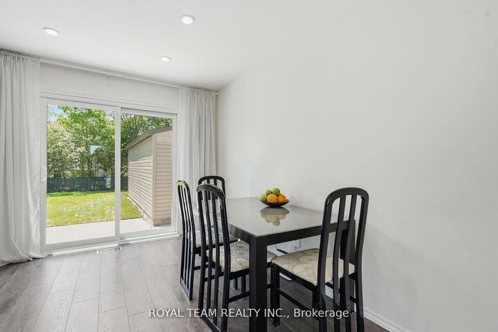 Property Photo:  653 Steeplechase Drive  ON N6J 3P3 
