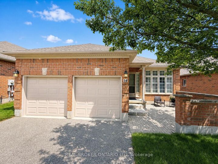 Property Photo: 18 Cadeau Terrace 14 ON N6K 4Z1
