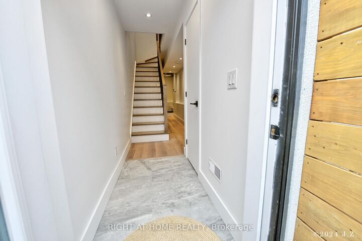 Property Photo: 50A Lanark Avenue Coachhs ON M6C 2B4