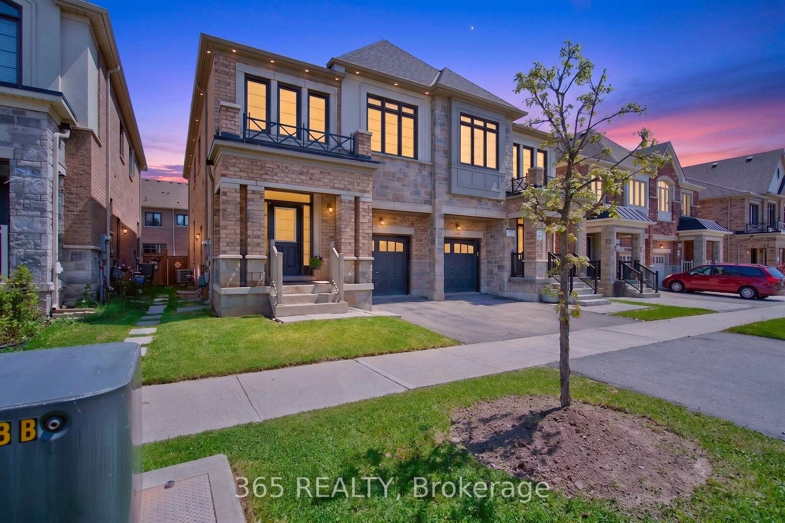 Property Photo: 1117 Hamman Way ON L9E 1K2