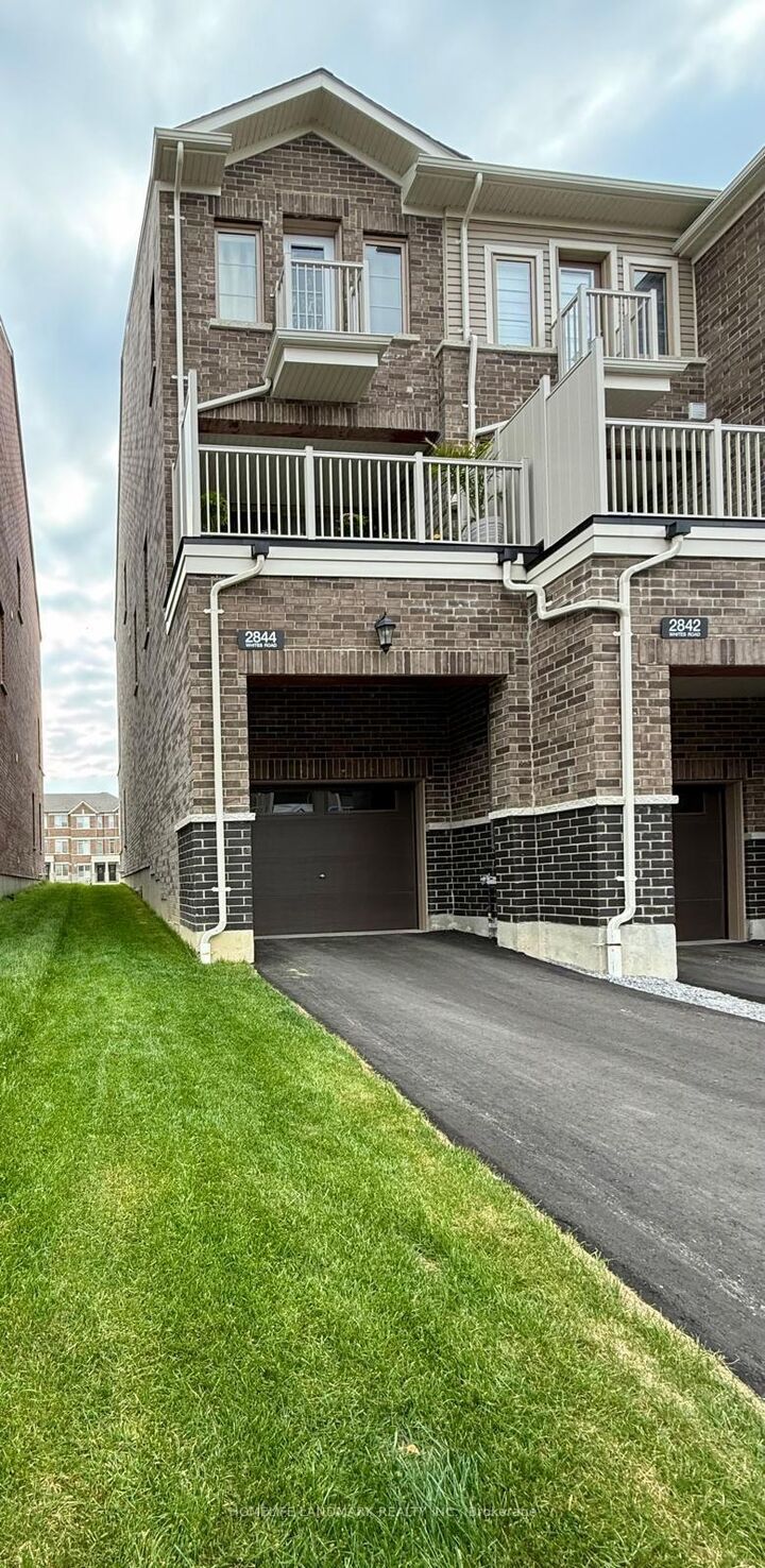 Property Photo:  2844 Whites Road Main &Amp Basement  ON L1X 0R6 