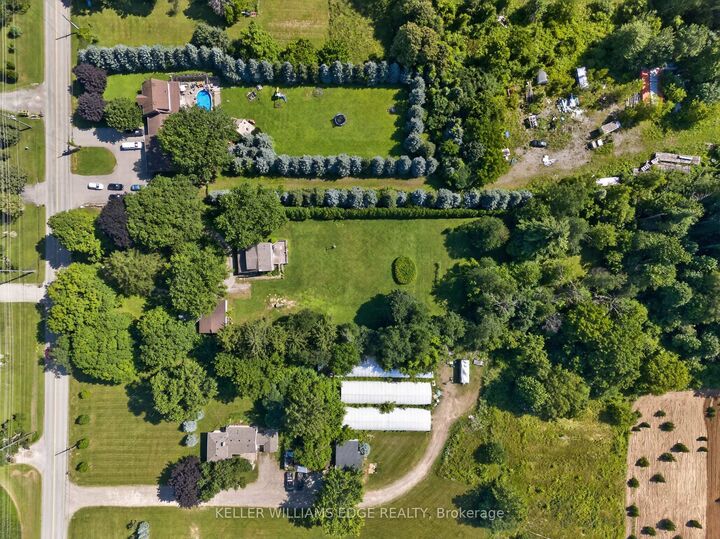 Property Photo:  162 5th Concession Road E  ON L8B 1K5 