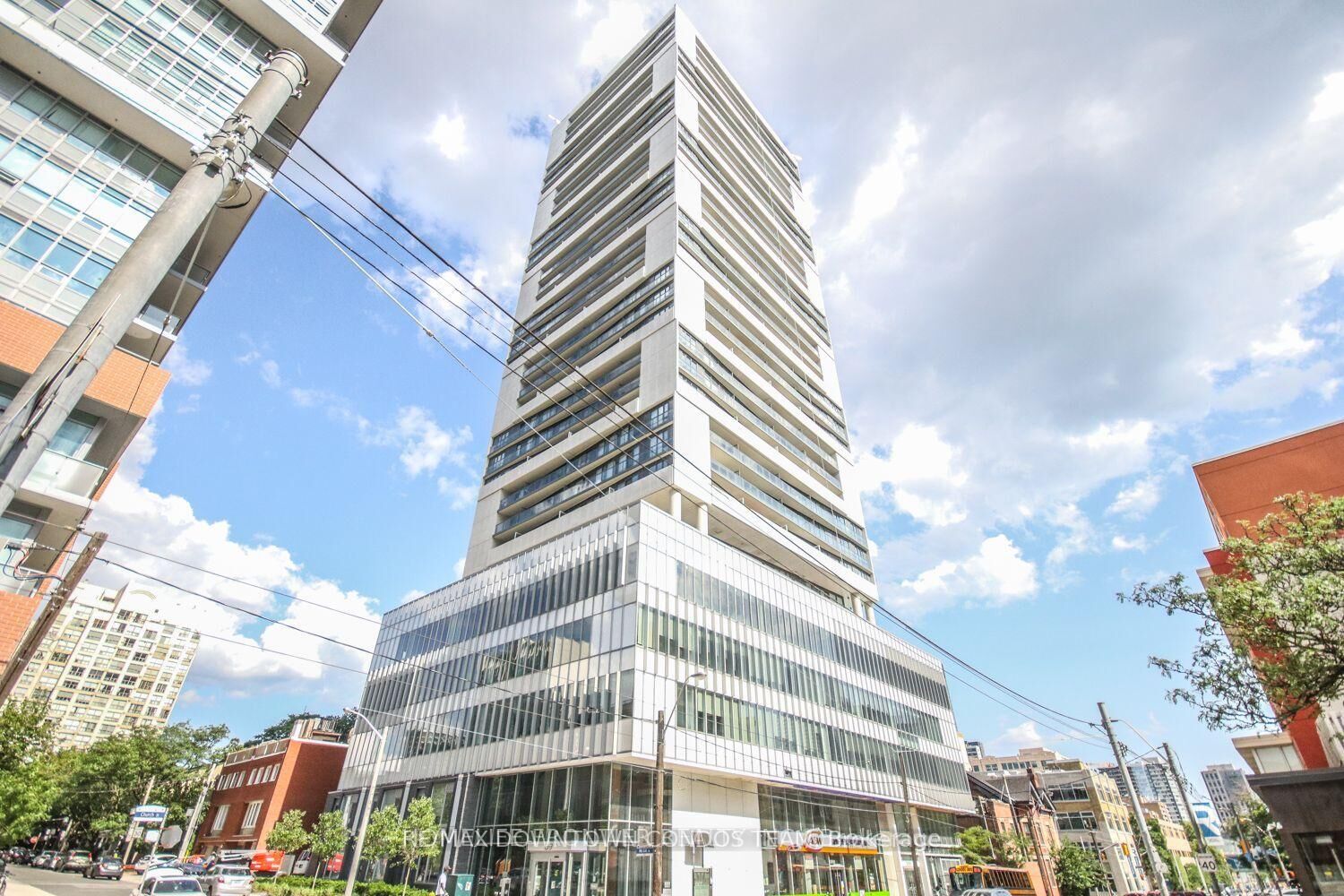 Property Photo:  89 McGill Street 2201  ON M5B 1H5 