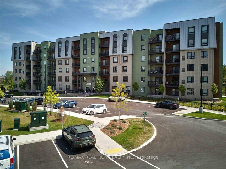 5 Chef Lane 114 — photo 1
