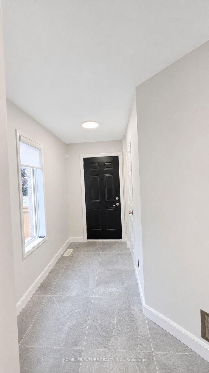 Property Photo: 98 Guildwood Drive ON L1C 5C8
