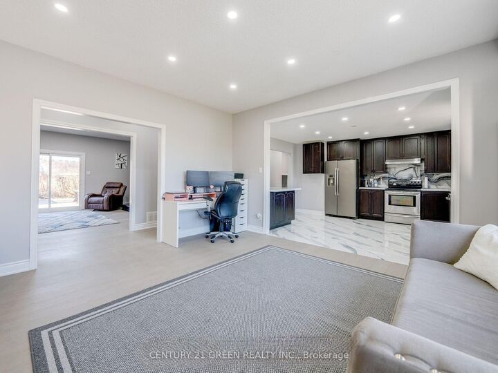 Property Photo:  5459 Campbellville Road  ON L9E 0C1 