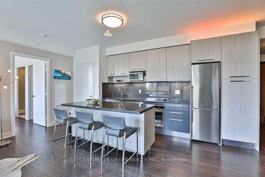 Property Photo: 36 Park Lawn Road 303 ON M8V 0E5