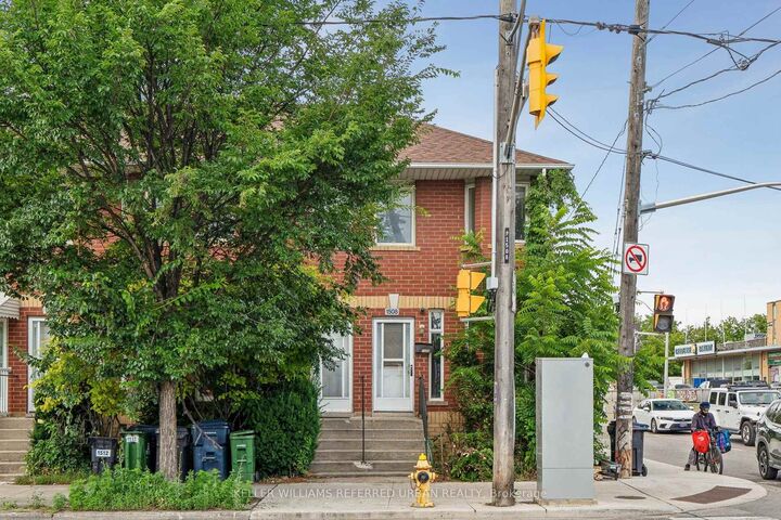 Property Photo: 1508 Dupont Street ON M6P 4G7
