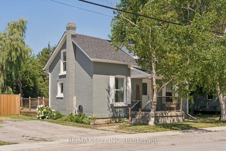 Property Photo:  360 Mill Street  ON L0K 1A0 