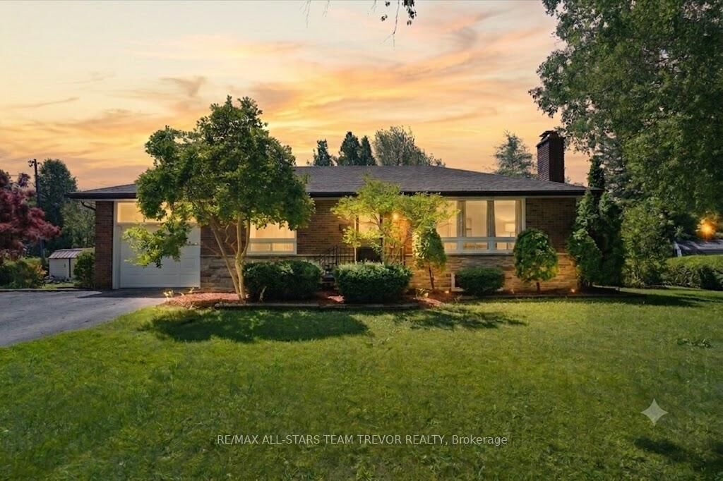 Property Photo:  18 Garrett Drive  ON L0E 1R0 