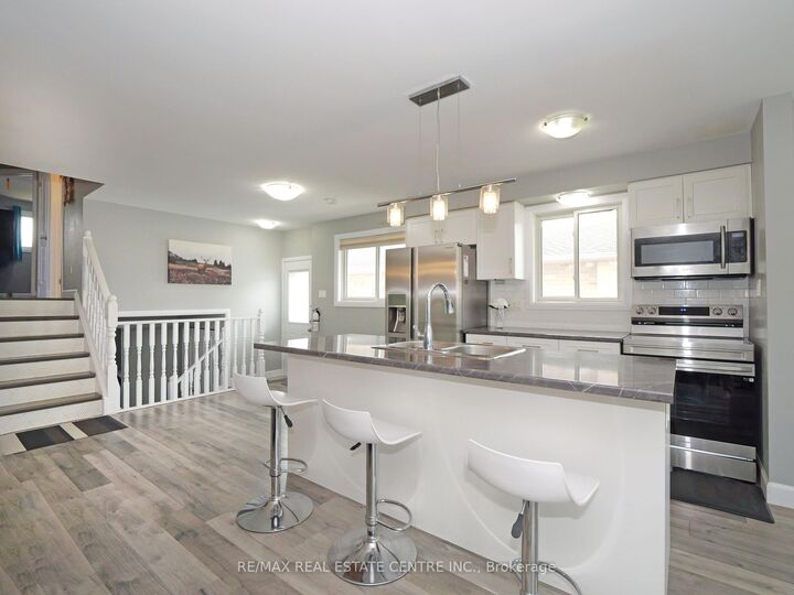 Property Photo: 771 Monsarrat Avenue ON N5Y 4Y3