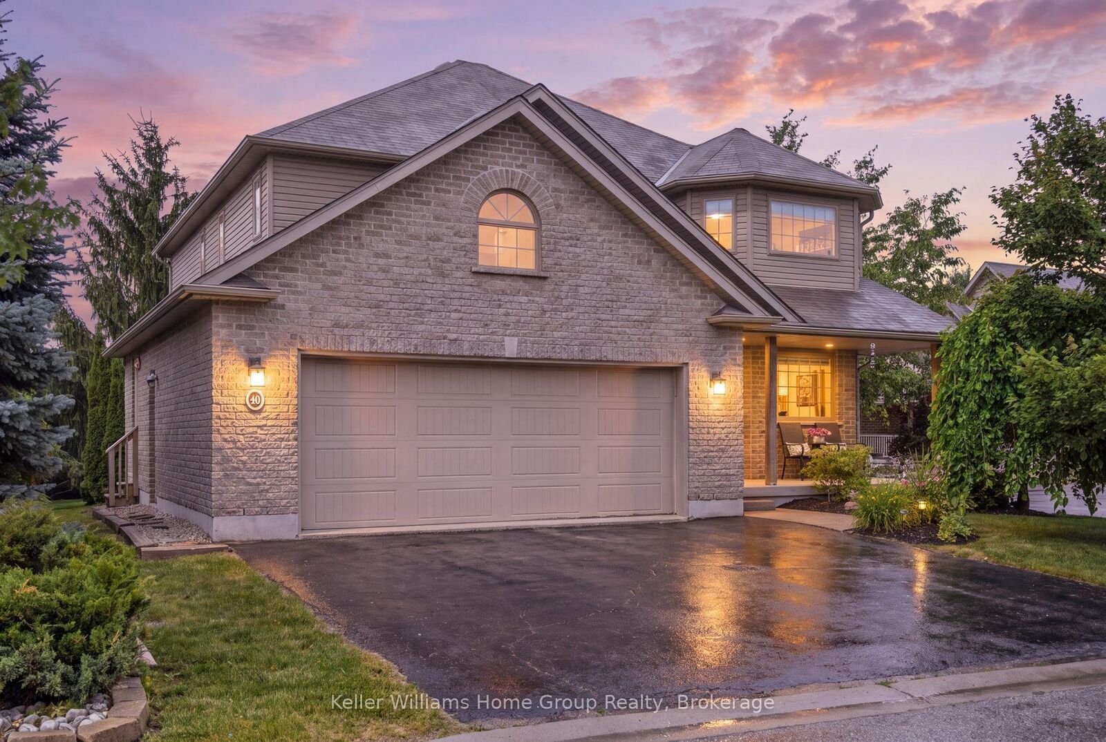 Property Photo:  30 Inett Way  ON N1M 0A6 