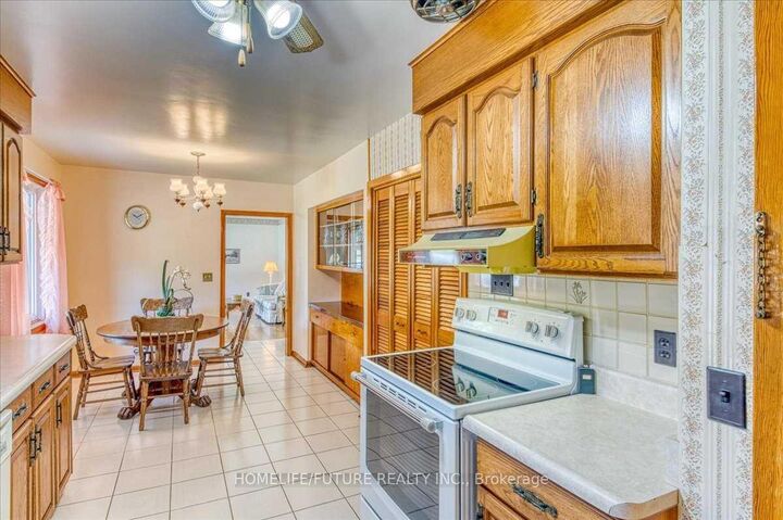 Property Photo: 581 Gibbons Street ON L1J 4Z7