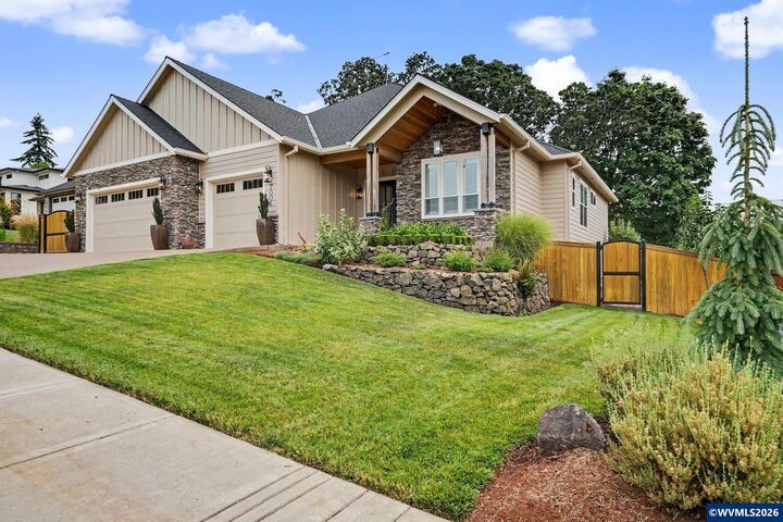 Property Photo:  7006 Riva Ridge Dr SE  OR 97392 