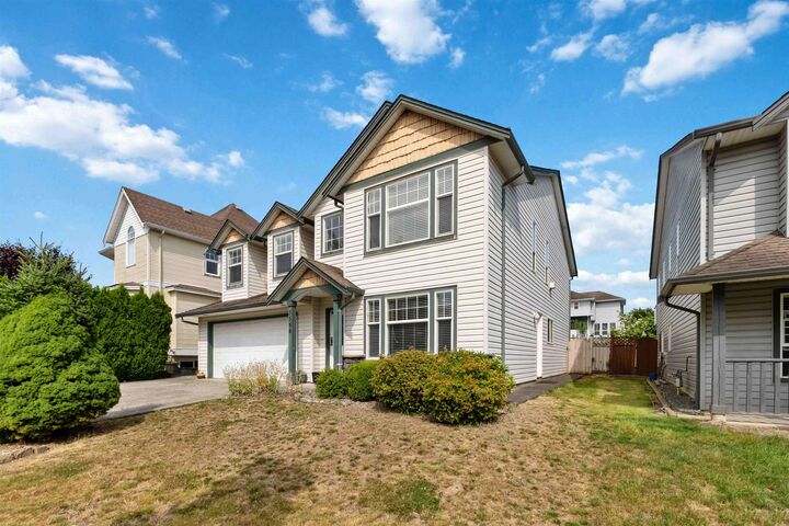 3588 Crestview Avenue — photo 1