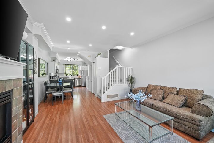 8383 159 Street 30 — photo 1