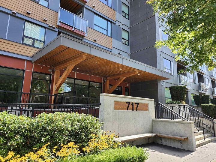 717 Breslay Street 503 — photo 1