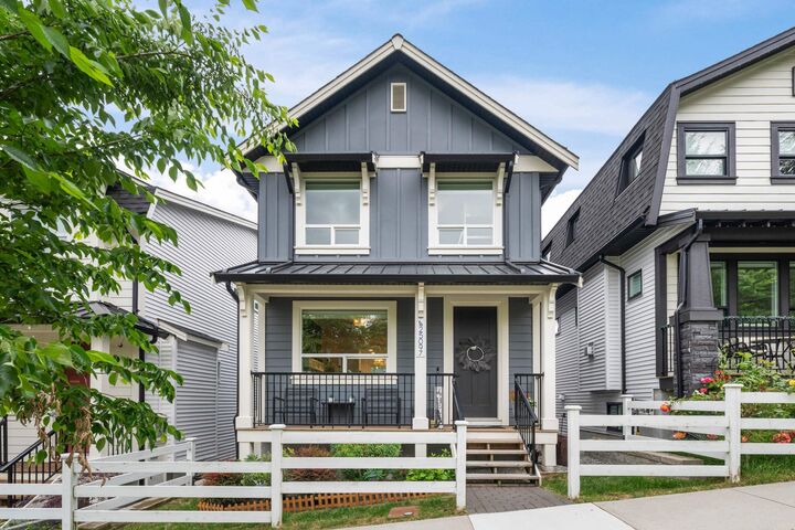 25097 112 Avenue — photo 1