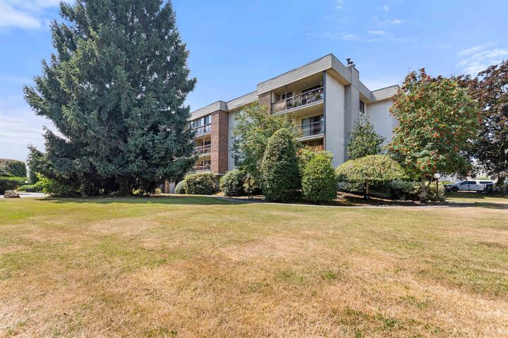 Property Photo: 45650 McIntosh Drive 1108 BC V2P 6Y5