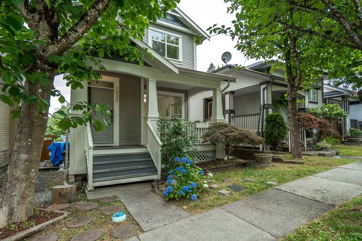 Property Photo: 10295 243A Street BC V2W 1Y3