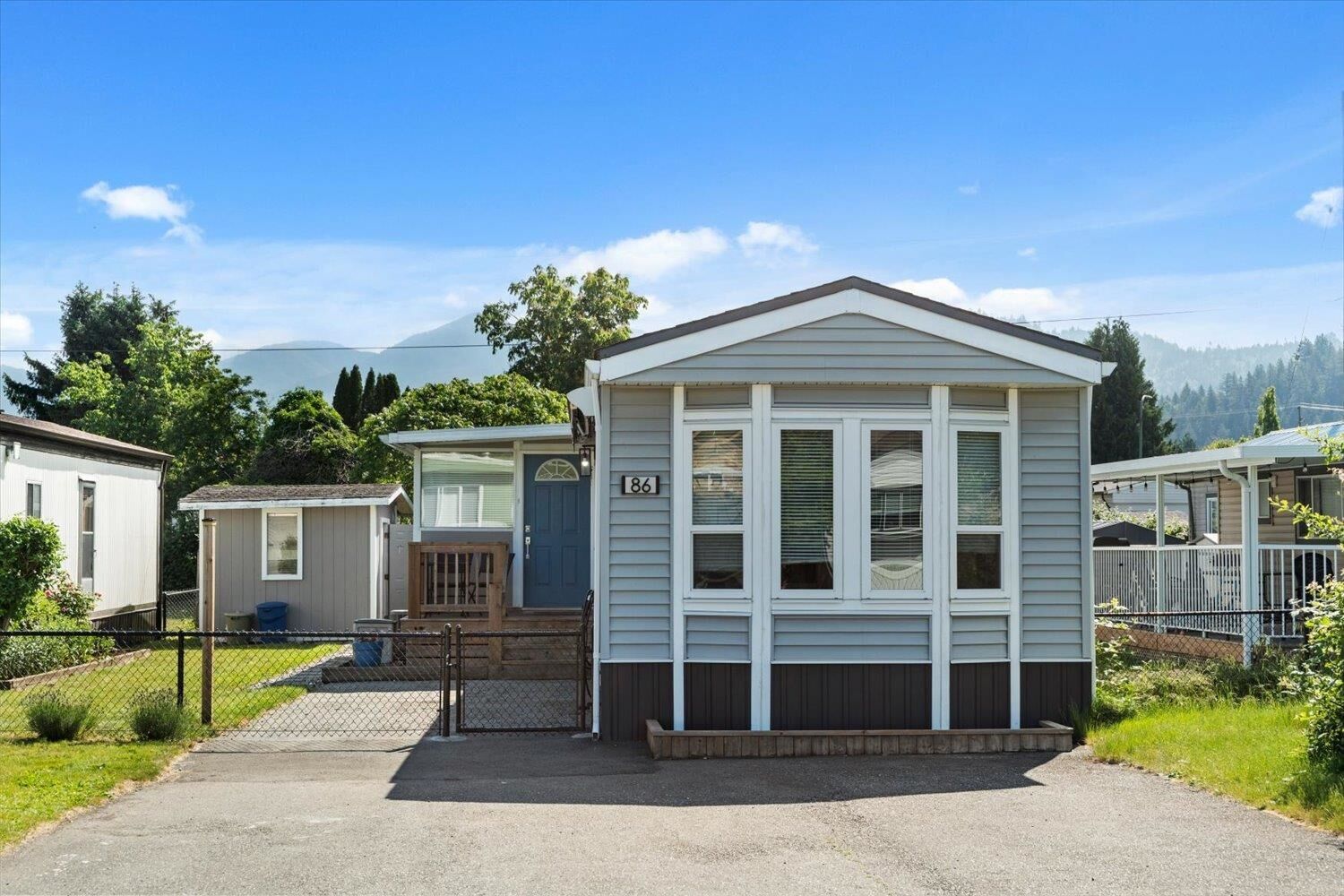 Property Photo:  45640 Watson Road 86  BC V2R 3P8 