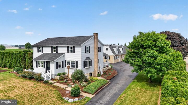 Property Photo:  285 School Lane Road  PA 17527 