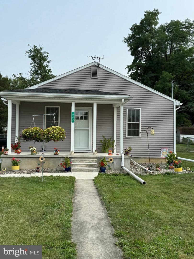 Property Photo:  943 Cavalry Street  PA 17013 