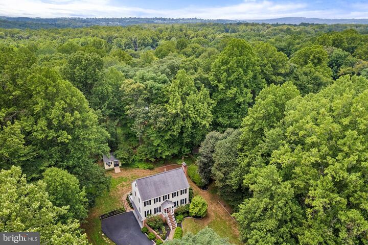 Property Photo:  7398 Terranova Drive  VA 20187 