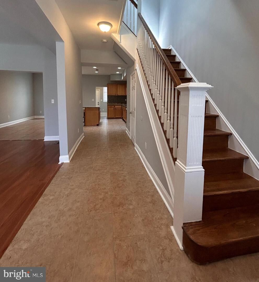 Property Photo:  530 Rose Hill Terrace  MD 21218 