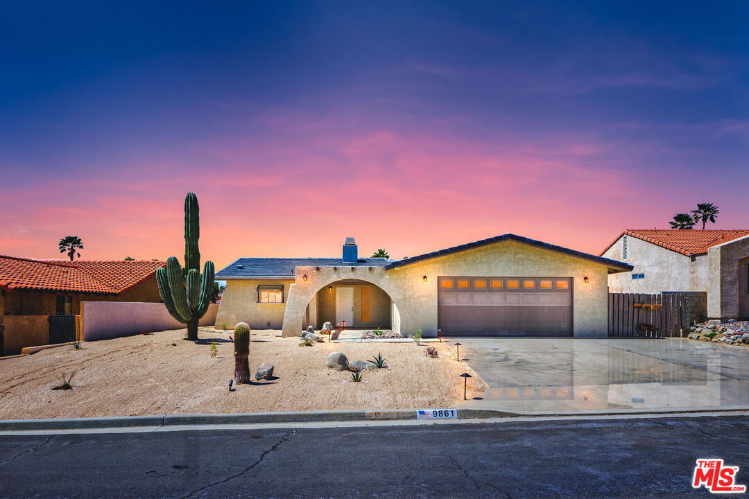 Property Photo:  9861 Hoylake Rd  CA 92240 