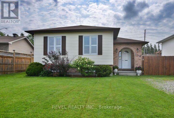 154 Blahey Court — photo 1