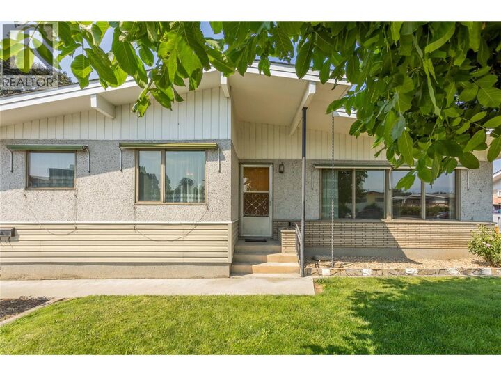 Property Photo:  1206 Lawson Avenue  BC V1Y 6T9 